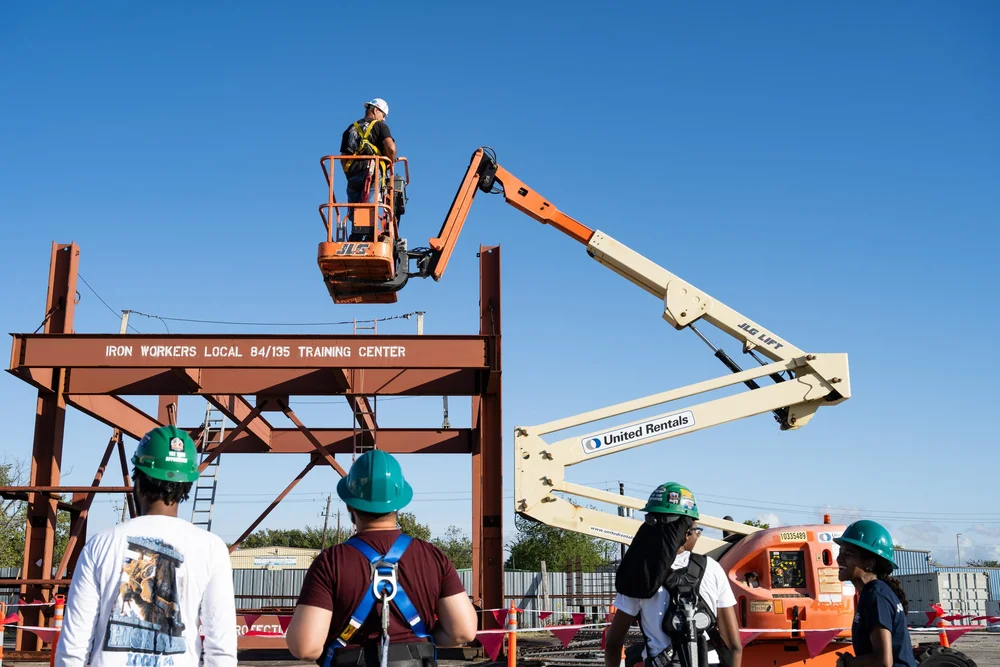 programs-apprenticeship-advantage